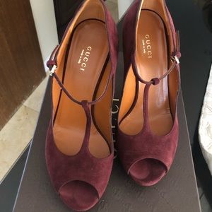GUCCI Burgundy Wine Suede Stiletto Platforms
